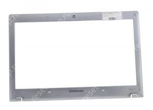 Корпус Б/У Samsung NP-RV515 часть B (Рамка) серебристый